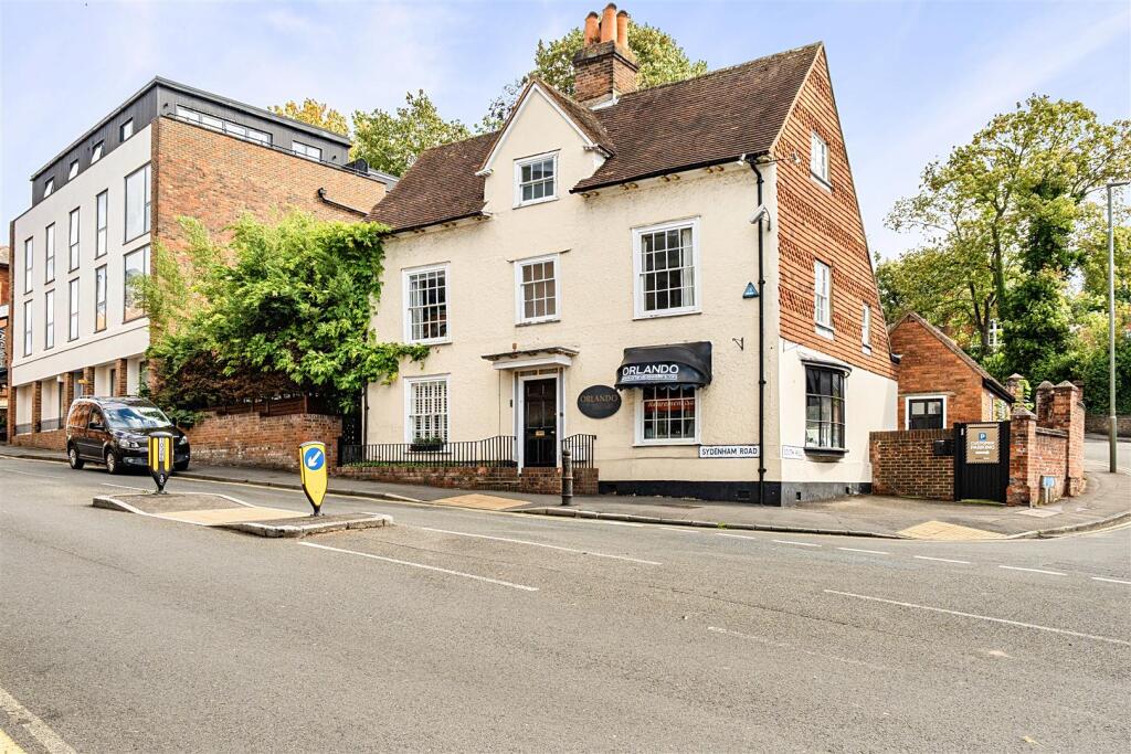 1 bed 1st Floor Flat for rent in Guildford. From Grantley - Guildford