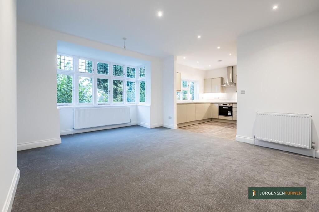 3 bed Annexe for rent in Hammersmith. From Jorgensen Turner - Shepherds Bush Office