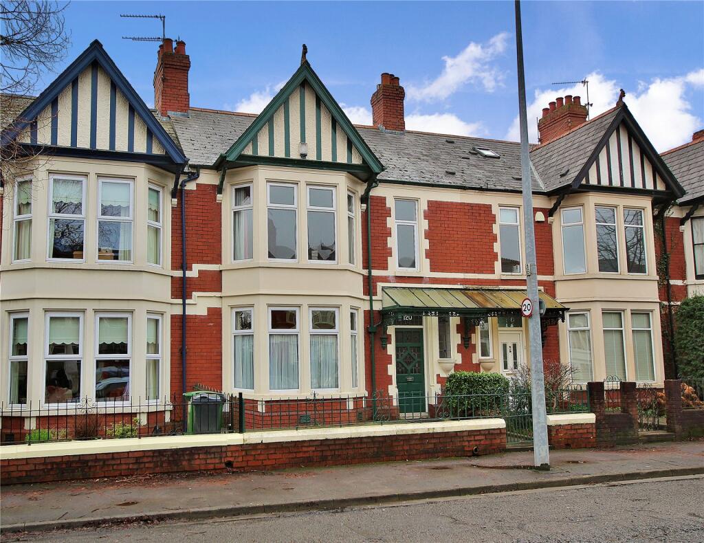 4 bed Mid Terraced House for rent in Cardiff. From Kelvin Francis Ltd - Cyncoed