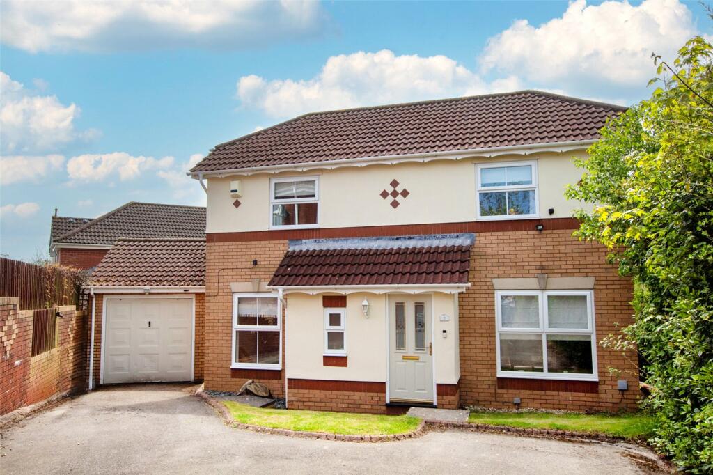 3 bed Detached House for rent in Cardiff. From Kelvin Francis Ltd - Cyncoed