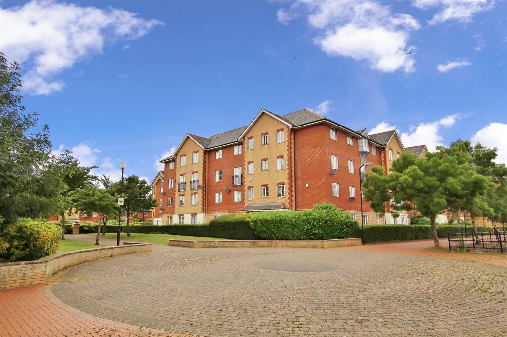 3 bed Apartment for rent in Penarth. From Kelvin Francis - Cardiff