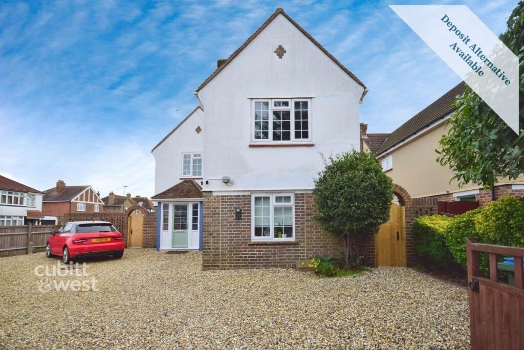 4 bed Detached for rent in Bognor Regis. From Cubitt & West Residential Lettings - Bognor Regis 4 bed Detached for rent in Bognor Regis. From Cubitt & West Residential Lettings - Bognor Regis
