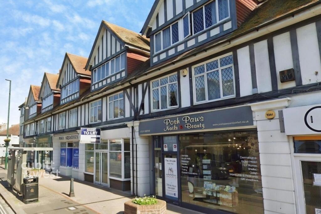 2 bed 1st Floor Flat for rent in Bognor Regis. From Cubitt & West Residential Lettings - Bognor Regis