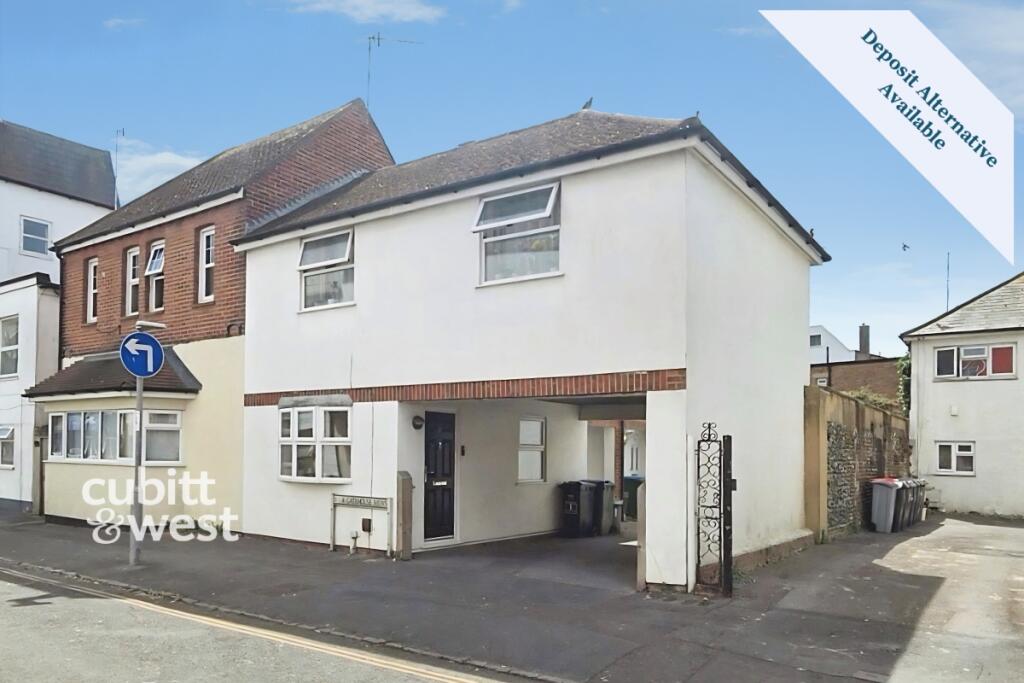 2 bed Mews for rent in Bognor Regis. From Cubitt & West Residential Lettings - Bognor Regis 2 bed Mews for rent in Bognor Regis. From Cubitt & West Residential Lettings - Bognor Regis
