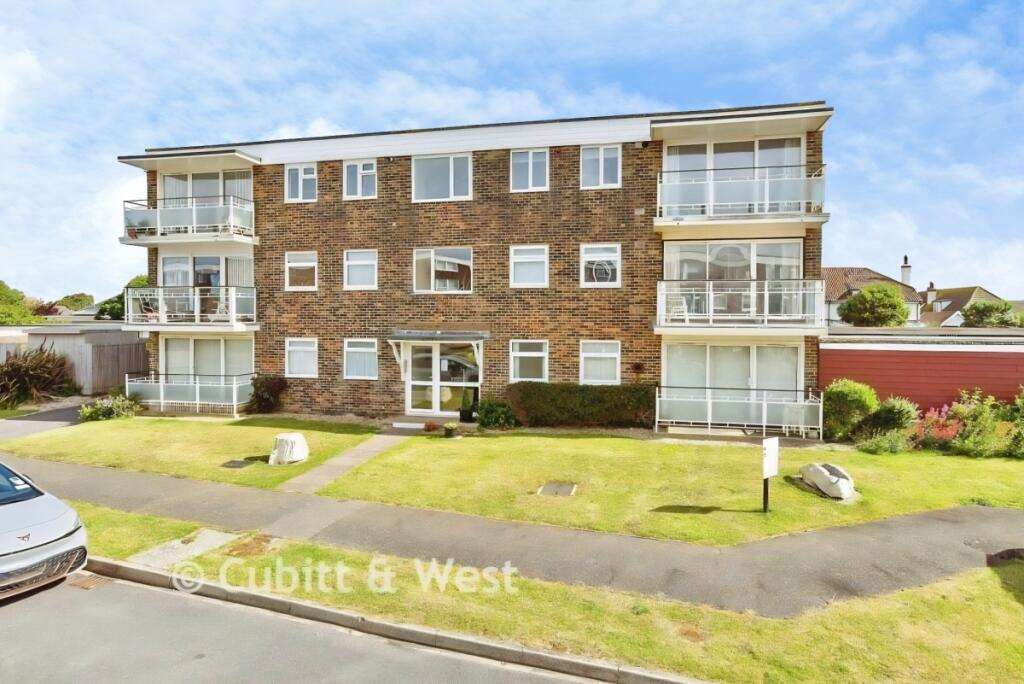 2 bed Apartment for rent in West Kingston. From Cubitt & West Residential Lettings - Bognor Regis 2 bed Apartment for rent in West Kingston. From Cubitt & West Residential Lettings - Bognor Regis