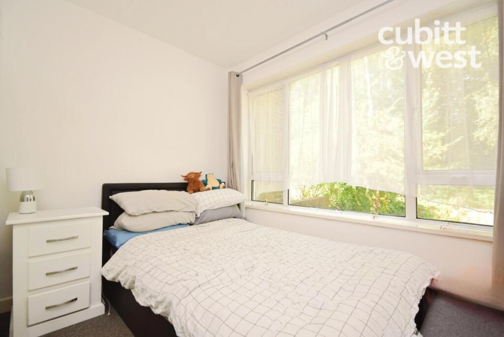 1 bed House Share for rent in Crawley. From Cubitt & West Residential Lettings - Crawley