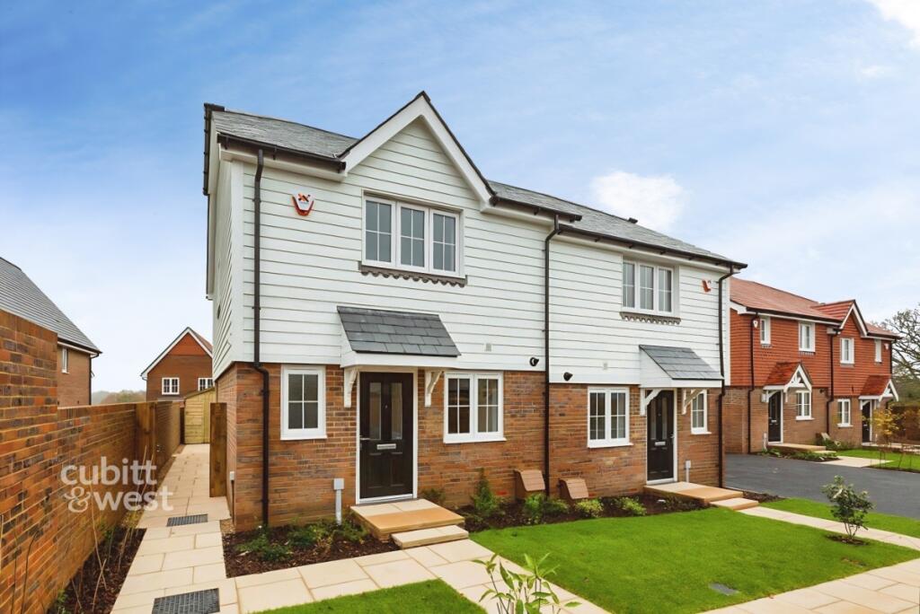 2 bed Semi Detached for rent in Crowborough. From Cubitt & West Residential Lettings - Crawley