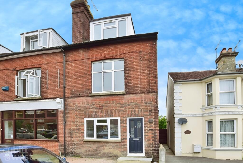 1 bed Apartment for rent in Crowborough. From Cubitt & West Residential Lettings - Crawley 1 bed Apartment for rent in Crowborough. From Cubitt & West Residential Lettings - Crawley