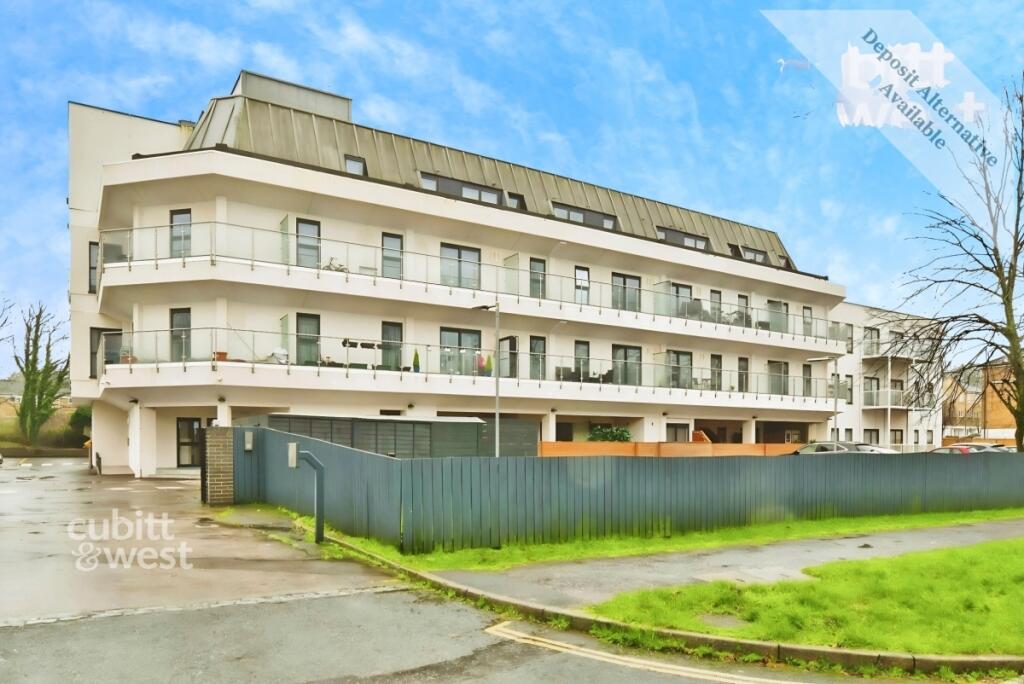 2 bed Apartment for rent in Crawley. From Cubitt & West Residential Lettings - Crawley