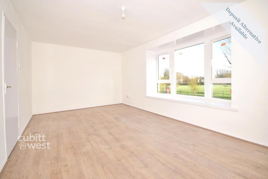 3 bed 1st Floor Flat for rent in Crawley. From Cubitt & West Residential Lettings - Crawley 3 bed 1st Floor Flat for rent in Crawley. From Cubitt & West Residential Lettings - Crawley