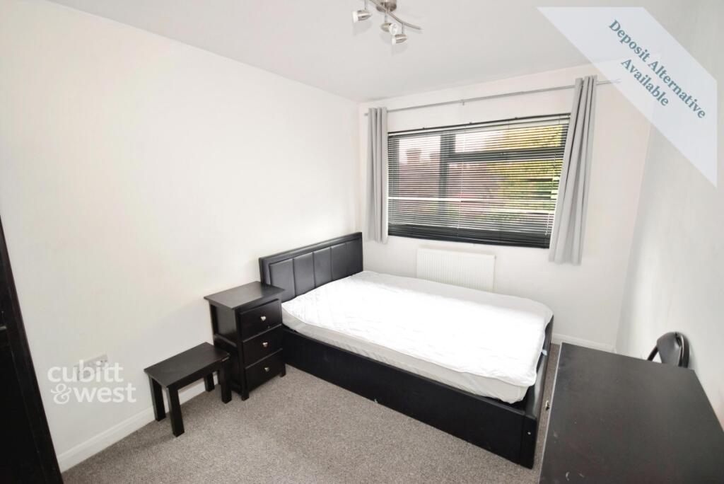 1 bed House Share for rent in Crawley. From Cubitt & West Residential Lettings - Crawley 1 bed House Share for rent in Crawley. From Cubitt & West Residential Lettings - Crawley