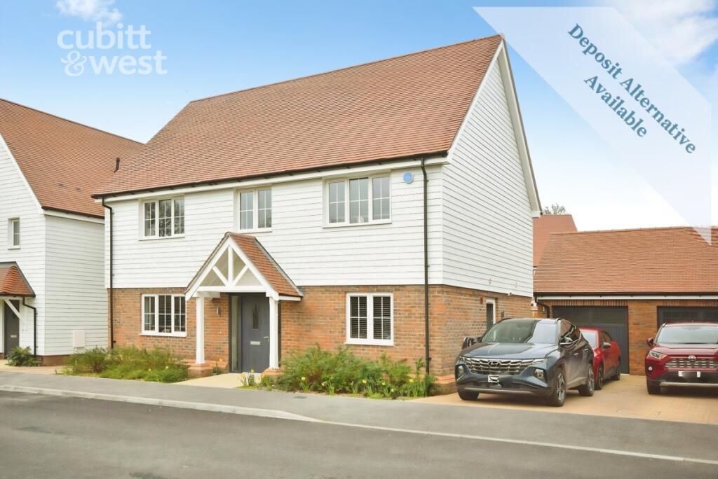 4 bed Detached for rent in Felbridge. From Cubitt & West Residential Lettings - Crawley 4 bed Detached for rent in Felbridge. From Cubitt & West Residential Lettings - Crawley