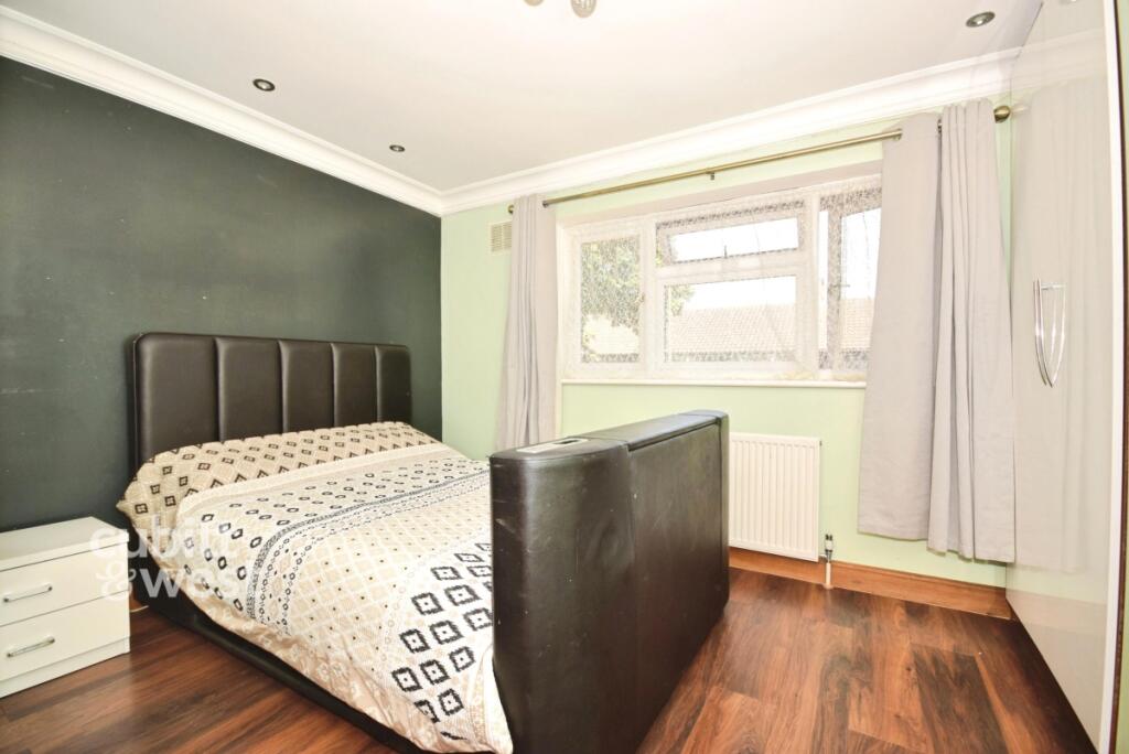 1 bed House Share for rent in Crawley. From Cubitt & West Residential Lettings - Crawley