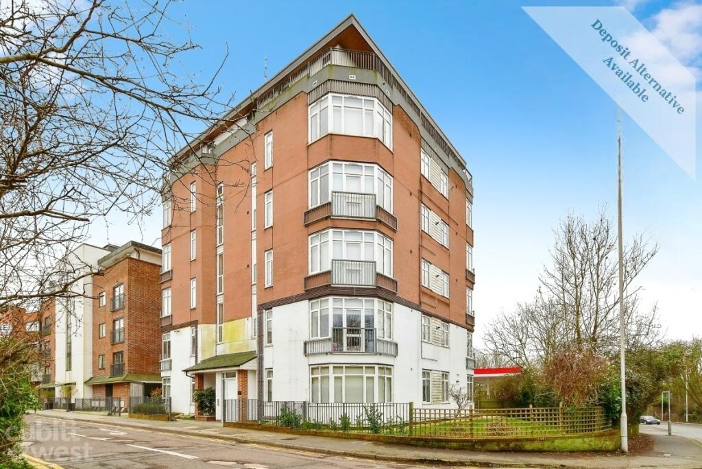 2 bed Apartment for rent in East Grinstead. From Cubitt & West Residential Lettings - Crawley 2 bed Apartment for rent in East Grinstead. From Cubitt & West Residential Lettings - Crawley