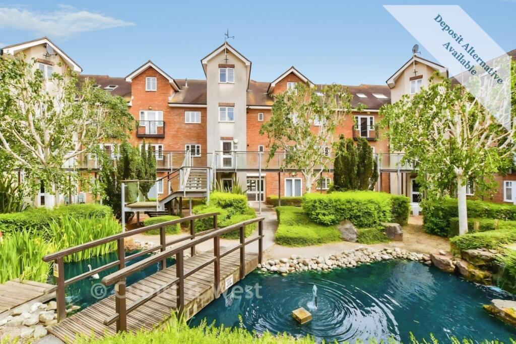 2 bed 1st Floor Flat for rent in Horley. From Cubitt & West Residential Lettings - Crawley
