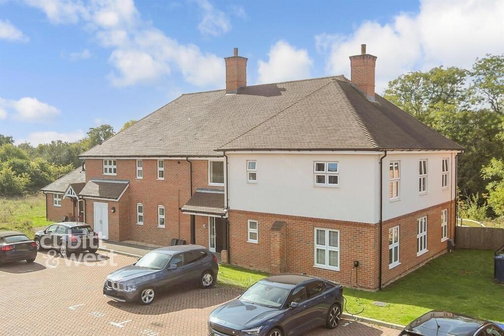 2 bed Apartment for rent in Ewhurst Green. From Cubitt & West Residential Lettings - Horsham