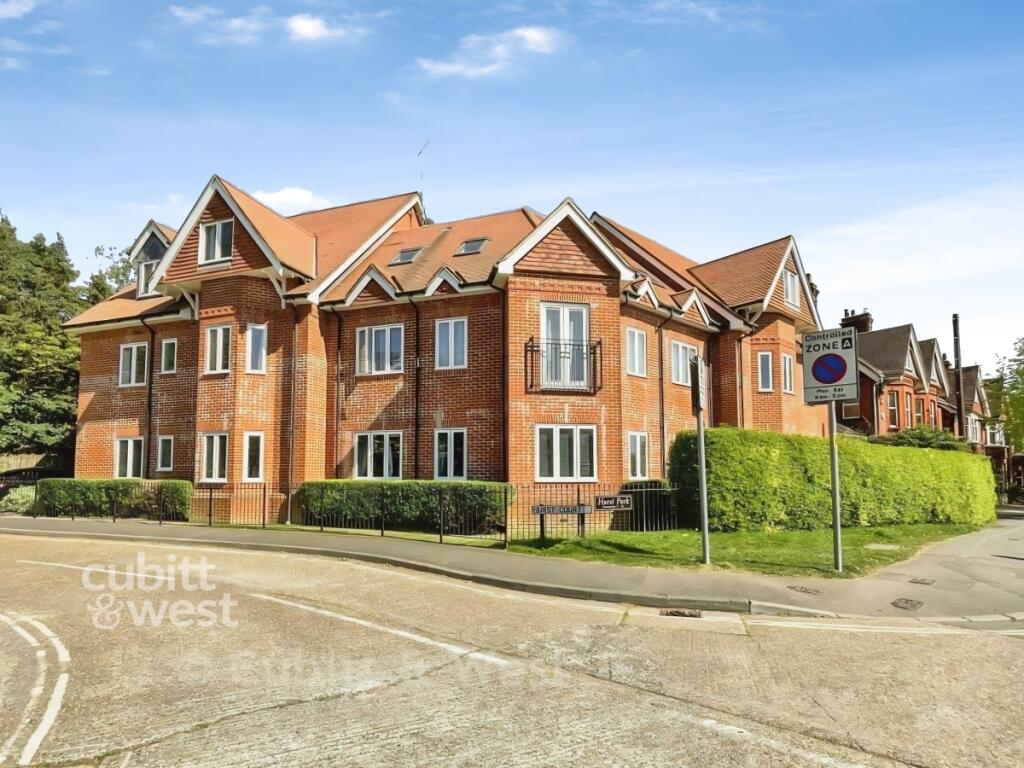 2 bed Apartment for rent in Horsham. From Cubitt & West Residential Lettings - Horsham
