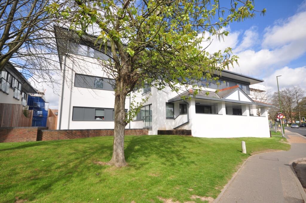 1 bed Duplex for rent in Shipley. From Cubitt & West Residential Lettings - Horsham