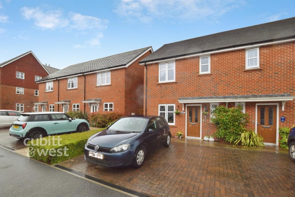 3 bed Semi Detached for rent in Barns Green. From Cubitt & West Residential Lettings - Horsham 3 bed Semi Detached for rent in Barns Green. From Cubitt & West Residential Lettings - Horsham