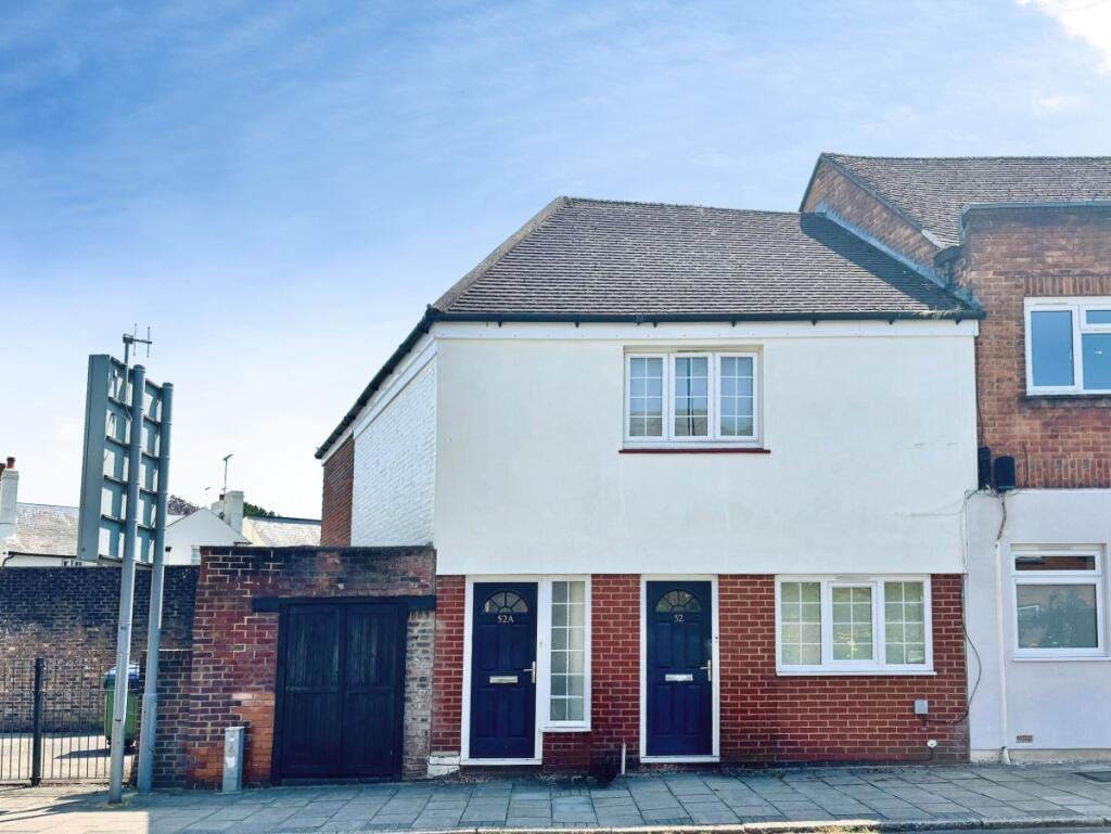 1 bed Apartment for rent in Horsham. From Cubitt & West Residential Lettings - Horsham