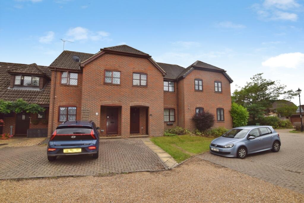 2 bed Mid Terraced House for rent in Horsham. From Cubitt & West Residential Lettings - Horsham