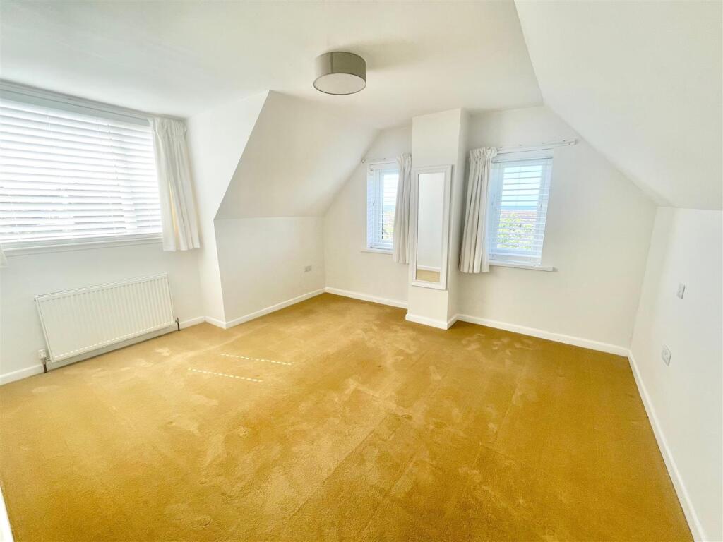 3 bed Detached bungalow for rent in Wembury. From Julian Marks - Plymstock 3 bed Detached bungalow for rent in Wembury. From Julian Marks - Plymstock