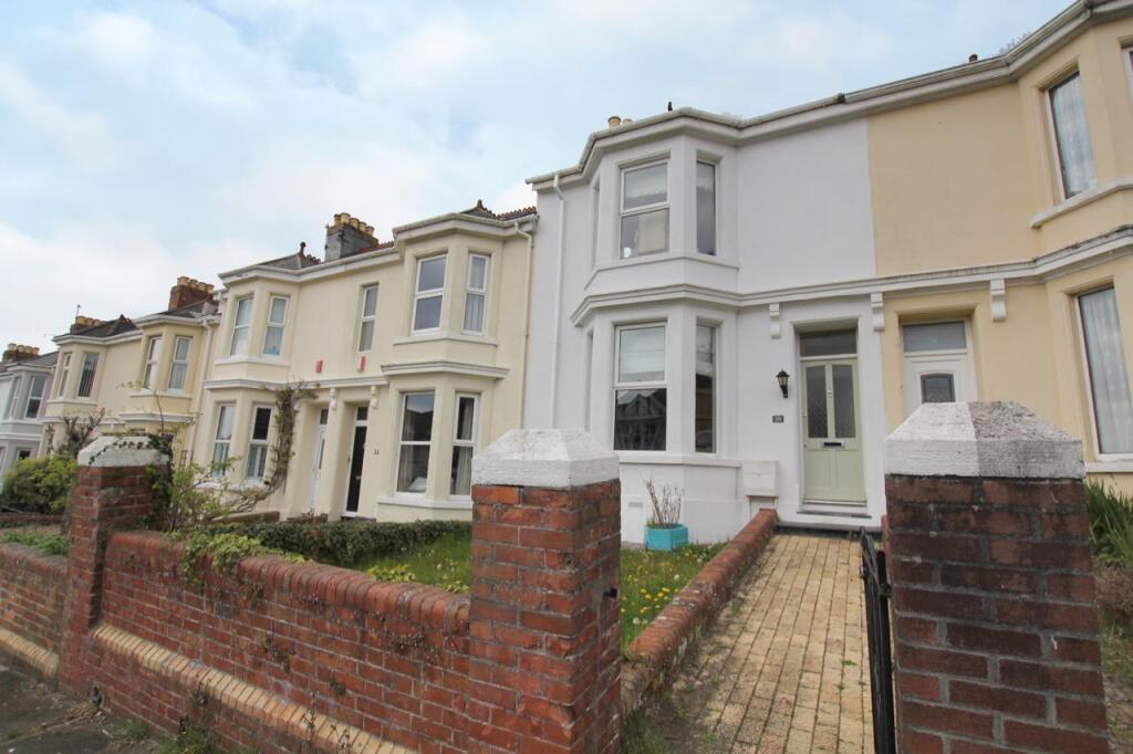 2 bed Mid Terraced House for rent in Plymouth. From Julian Marks - Plymstock 2 bed Mid Terraced House for rent in Plymouth. From Julian Marks - Plymstock