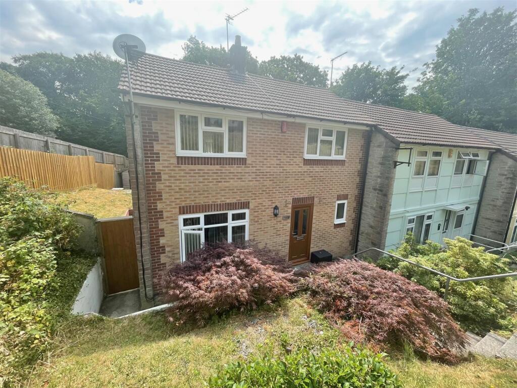2 bed Detached for rent in Plymouth. From Julian Marks - Plymstock