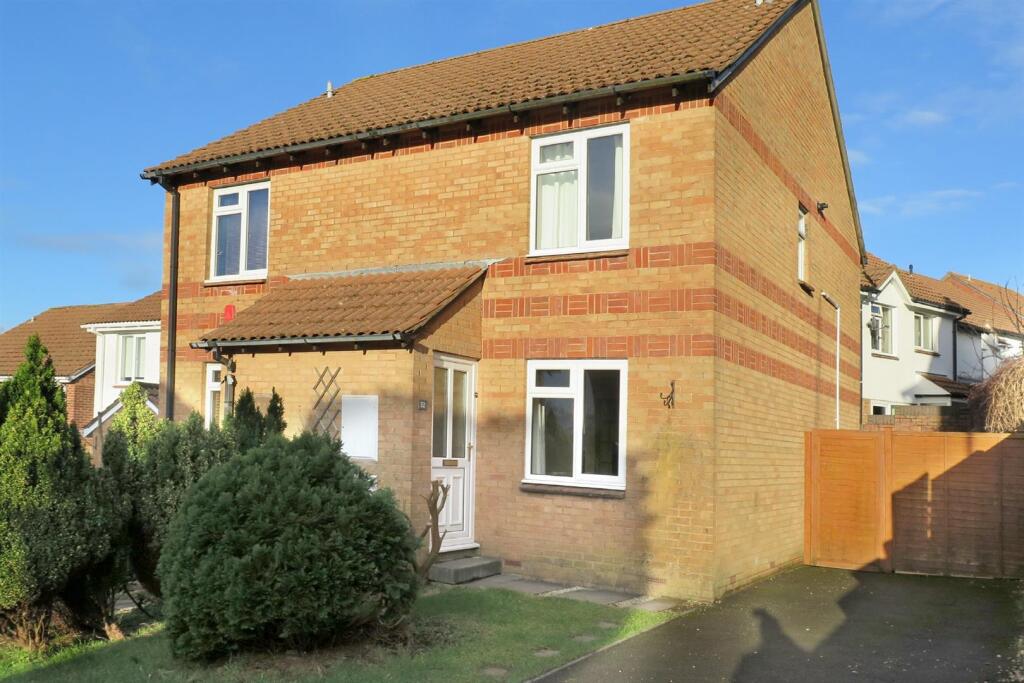 2 bed Semi Detached for rent in Plymstock. From Julian Marks - Plymstock 2 bed Semi Detached for rent in Plymstock. From Julian Marks - Plymstock