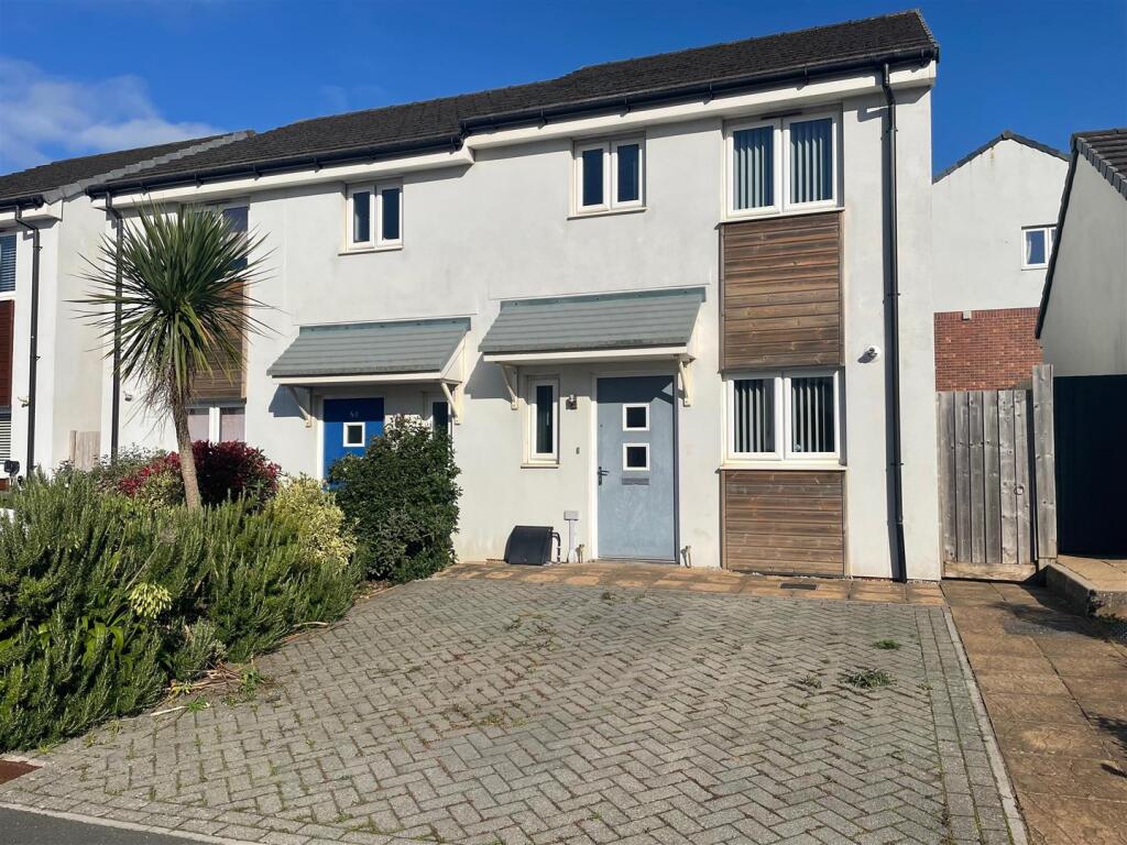 2 bed Mid Terraced House for rent in Billacombe. From Julian Marks - Plymstock