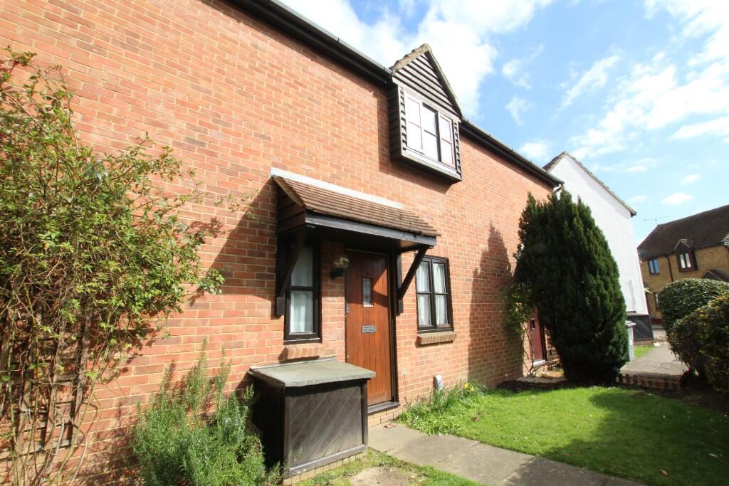 1 bed Mid Terraced House for rent in Sandon. From Keith Ashton - Brentwood - Lettings