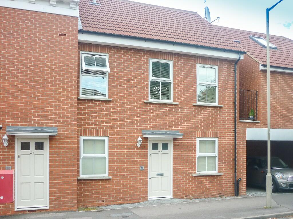 2 bed Mid Terraced House for rent in South Weald. From Keith Ashton - Brentwood - Lettings
