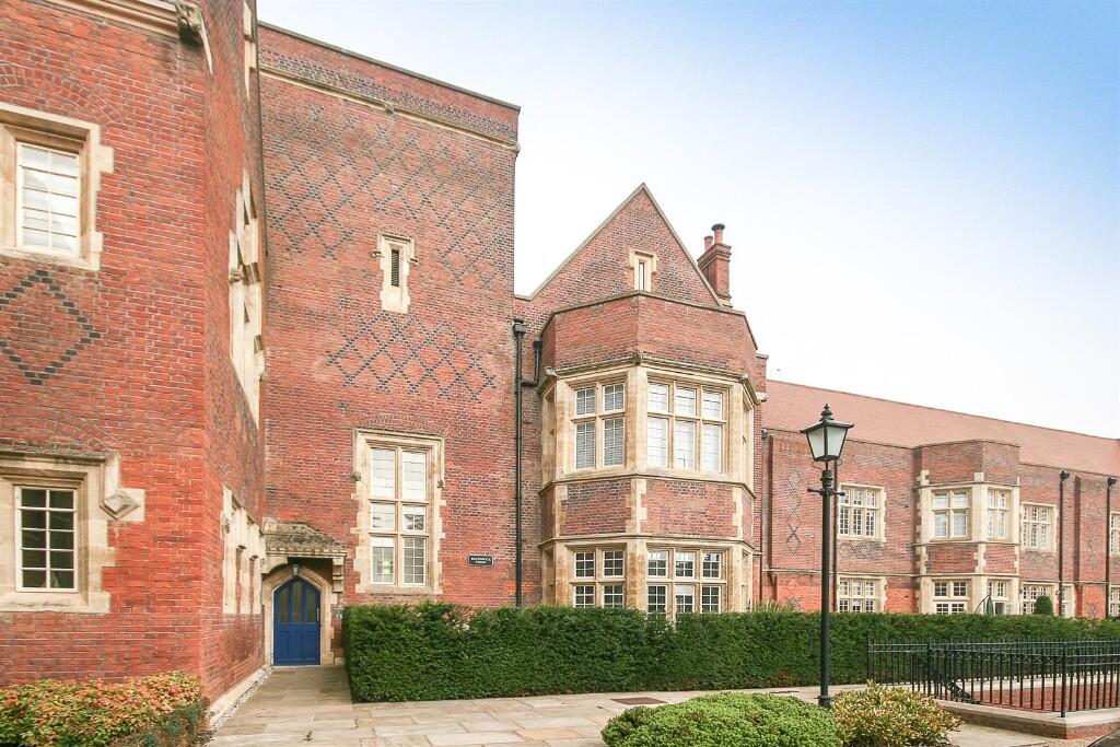 2 bed Apartment for rent in South Weald. From Keith Ashton - Brentwood - Lettings 2 bed Apartment for rent in South Weald. From Keith Ashton - Brentwood - Lettings