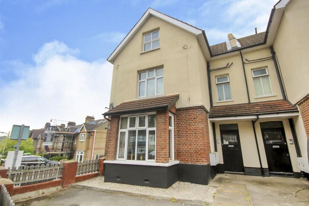 1 bed 1st Floor Flat for rent in South Weald. From Keith Ashton - Brentwood - Lettings 1 bed 1st Floor Flat for rent in South Weald. From Keith Ashton - Brentwood - Lettings