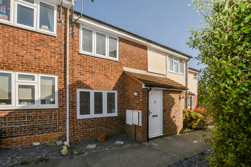 2 bed Mid Terraced House for rent in Ingrave. From Keith Ashton - Brentwood - Lettings
