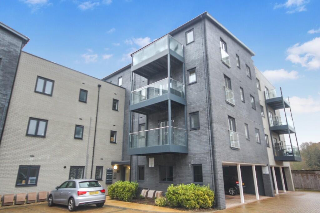 2 bed Apartment for rent in Herongate. From Keith Ashton - Brentwood - Lettings