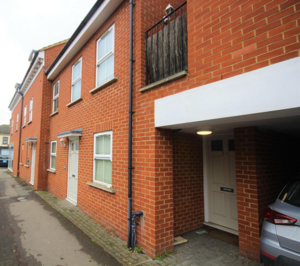1 bed 1st Floor Flat for rent in South Weald. From Keith Ashton - Brentwood - Lettings
