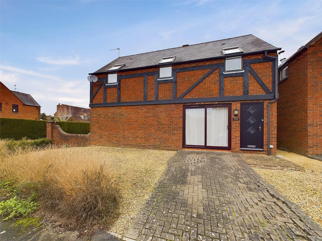 2 bed Detached for rent in Woodmancote. From The Property Centre - Cheltenham 2 bed Detached for rent in Woodmancote. From The Property Centre - Cheltenham