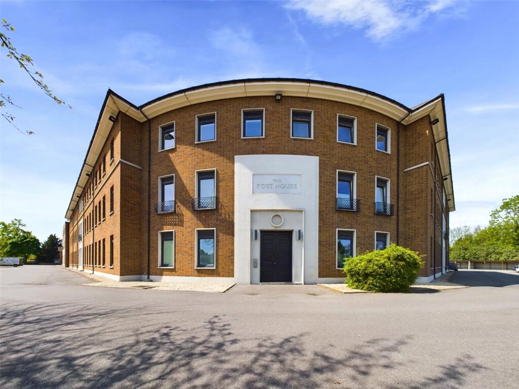 2 bed Apartment for rent in Upton St Leonards. From The Property Centre - Longlevens