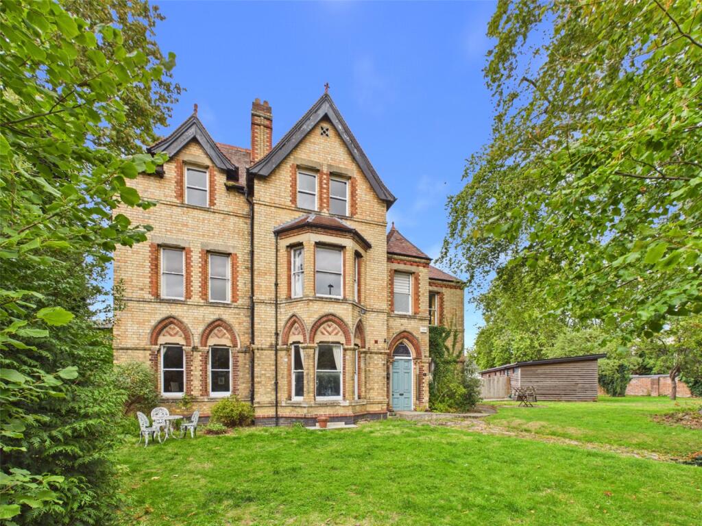 2 bed Apartment for rent in Gloucester. From The Property Centre - Longlevens