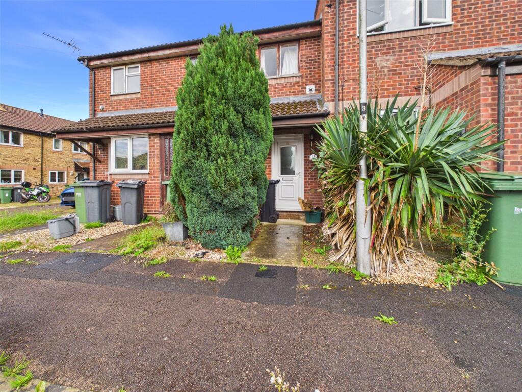 1 bed Apartment for rent in Hardwicke. From The Property Centre - Quedgeley 1 bed Apartment for rent in Hardwicke. From The Property Centre - Quedgeley