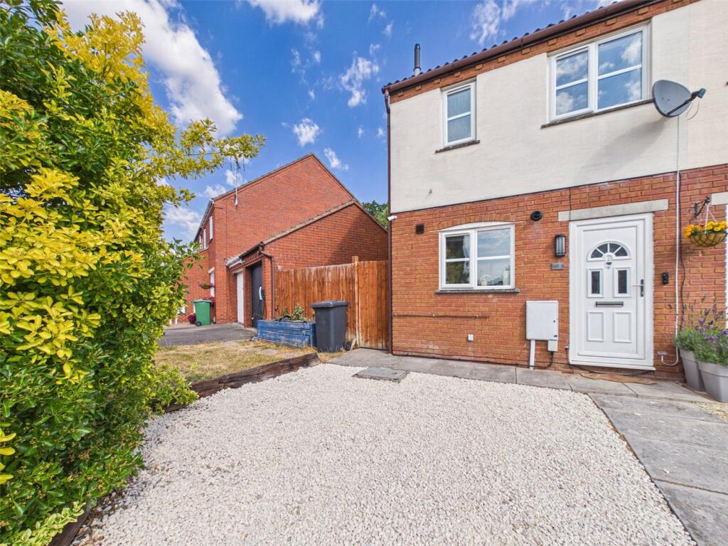 2 bed End of Terrace for rent in Hardwicke. From The Property Centre - Quedgeley