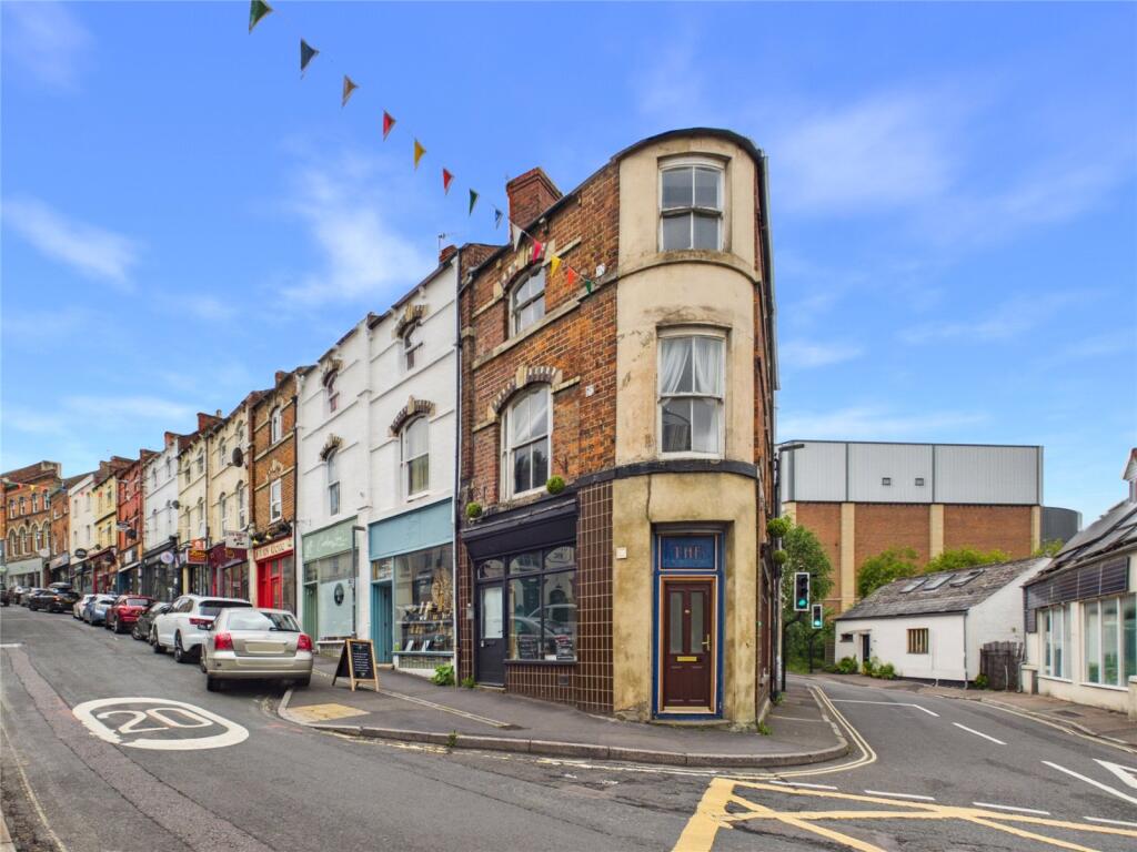3 bed Apartment for rent in Stroud. From The Property Centre - Stroud 3 bed Apartment for rent in Stroud. From The Property Centre - Stroud