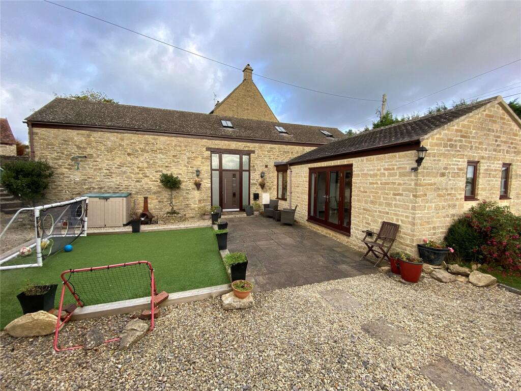 3 bed Detached for rent in Nympsfield. From The Property Centre - Stroud 3 bed Detached for rent in Nympsfield. From The Property Centre - Stroud