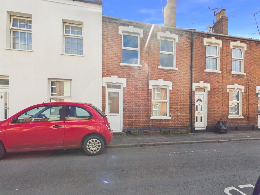 3 bed Mid Terraced House for rent in Gloucester. From The Property Centre - Tuffley 3 bed Mid Terraced House for rent in Gloucester. From The Property Centre - Tuffley