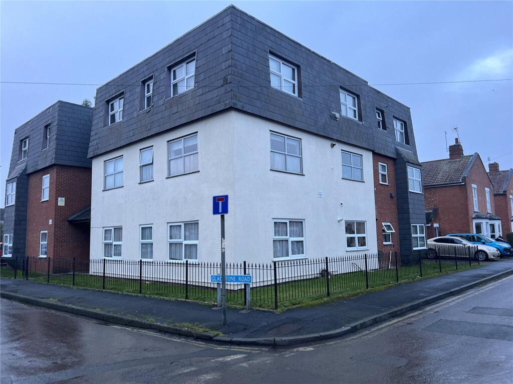 1 bed Apartment for rent in Gloucester. From The Property Centre - Tuffley