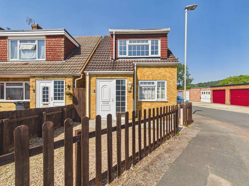 2 bed Detached for rent in Brookthorpe. From The Property Centre - Tuffley