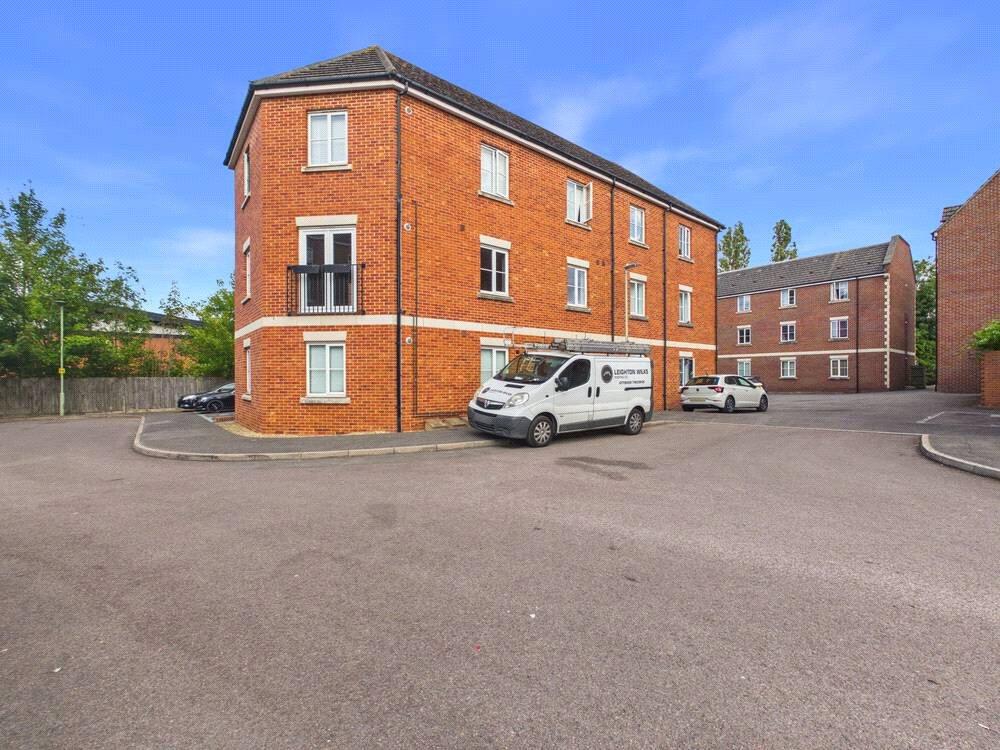 2 bed Apartment for rent in Brookthorpe. From The Property Centre - Tuffley 2 bed Apartment for rent in Brookthorpe. From The Property Centre - Tuffley