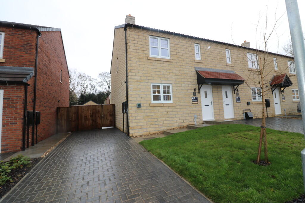 3 bed End of Terrace for rent in Hull. From CJ Property - Hessle