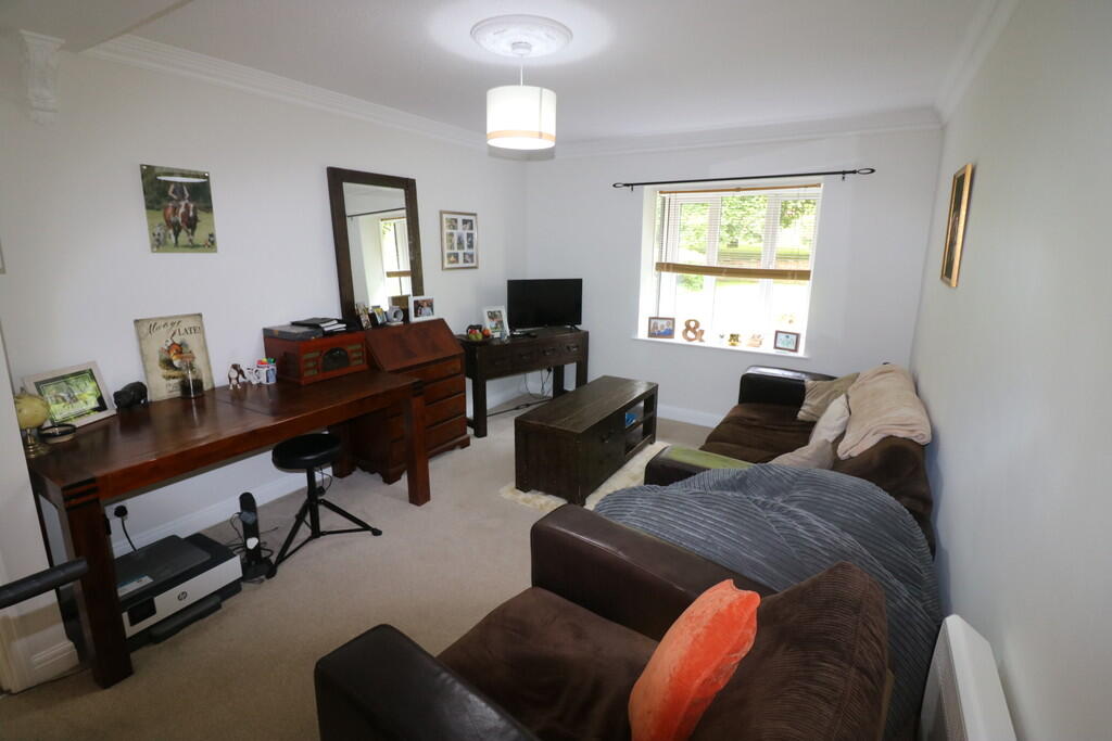 1 bed Apartment for rent in Walkington. From CJ Property - Hessle